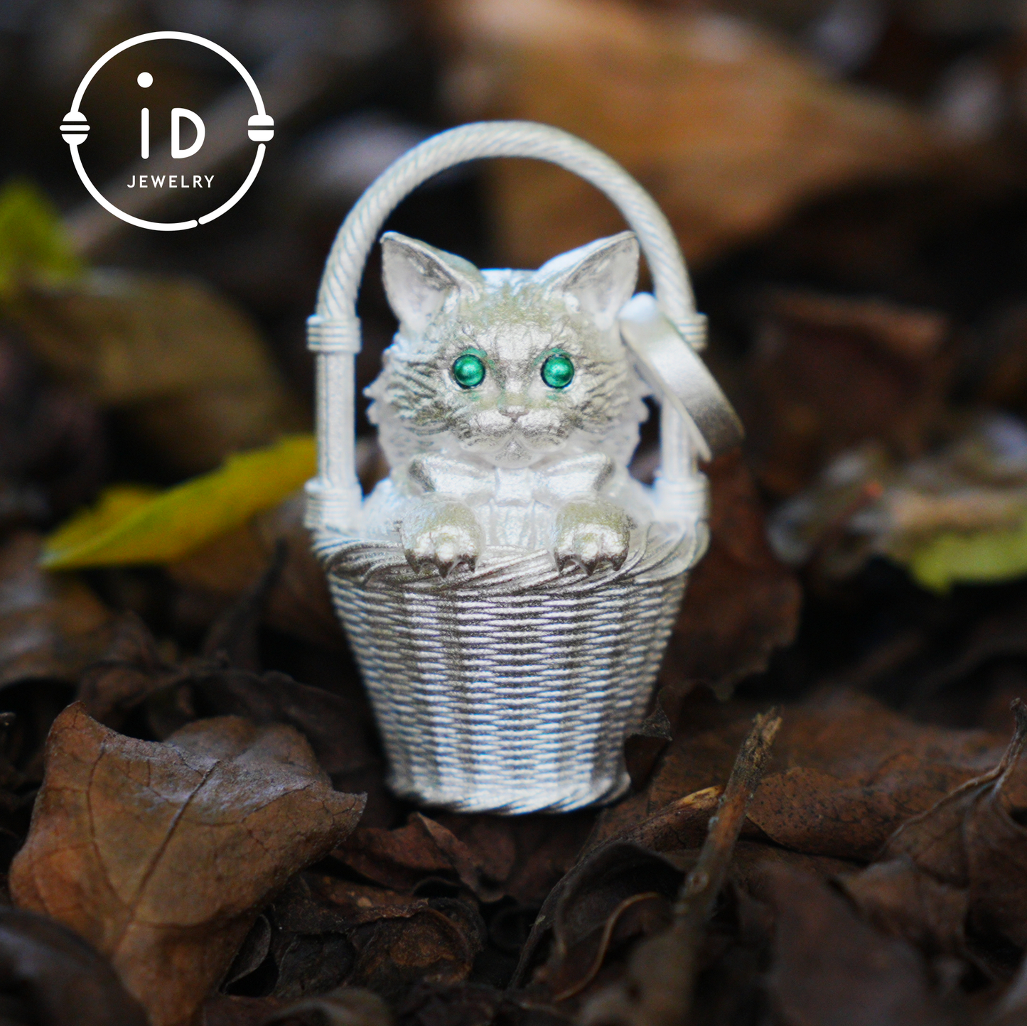Handgefertigte Halskette mit Kätzchen-Anhänger aus 925er Silber | Grünäugige Wächterkatze | Glücks- und Trost-Talisman-Schmuck | Geschenk für Katzenliebhaber