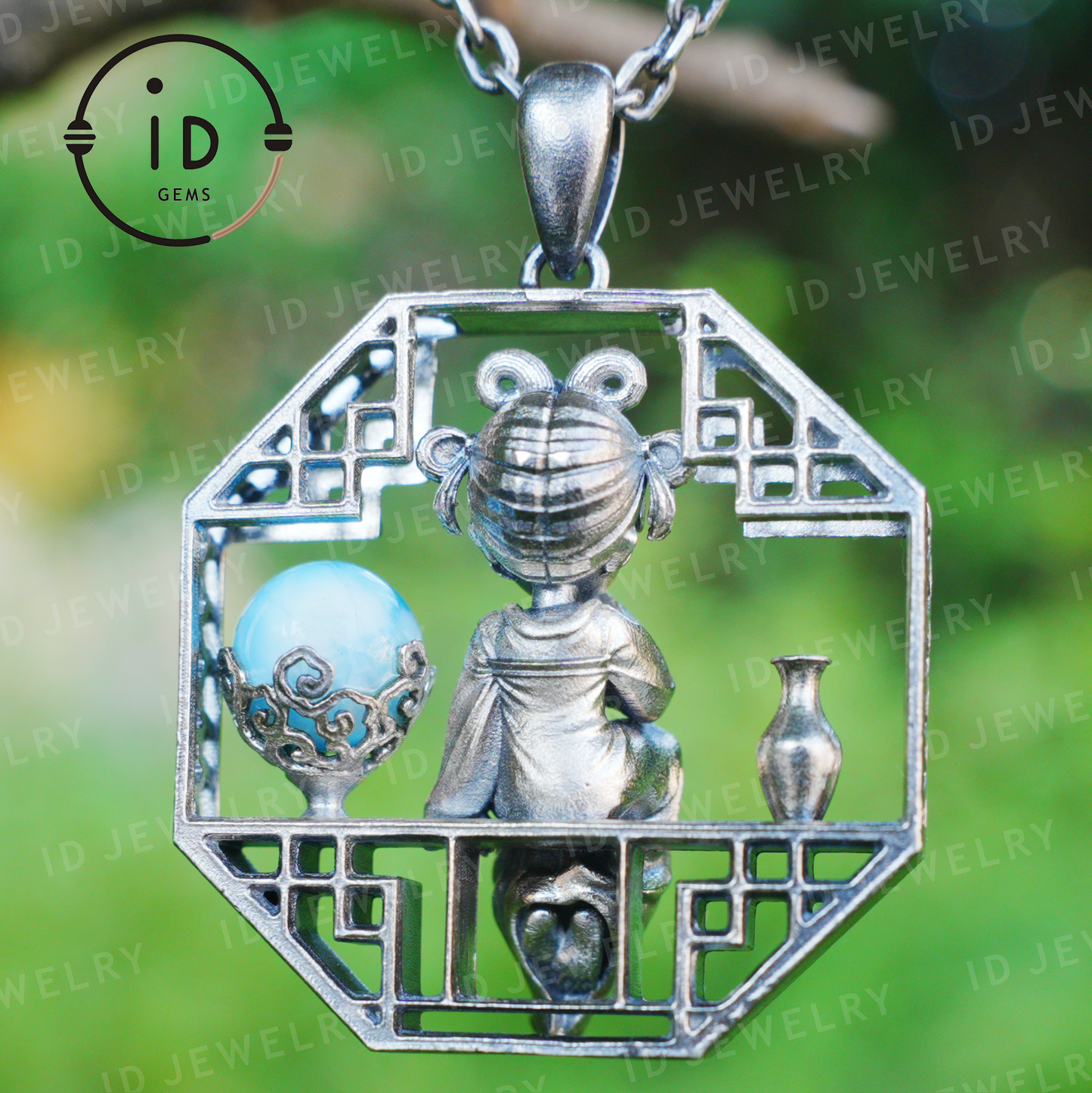 Handgefertigter achteckiger Anhänger mit Aussparung | Natürlicher Larimar-Kugel-Akzent | Retro-inspiriertes geometrisches Statement-Geschenk für kreative Seelen