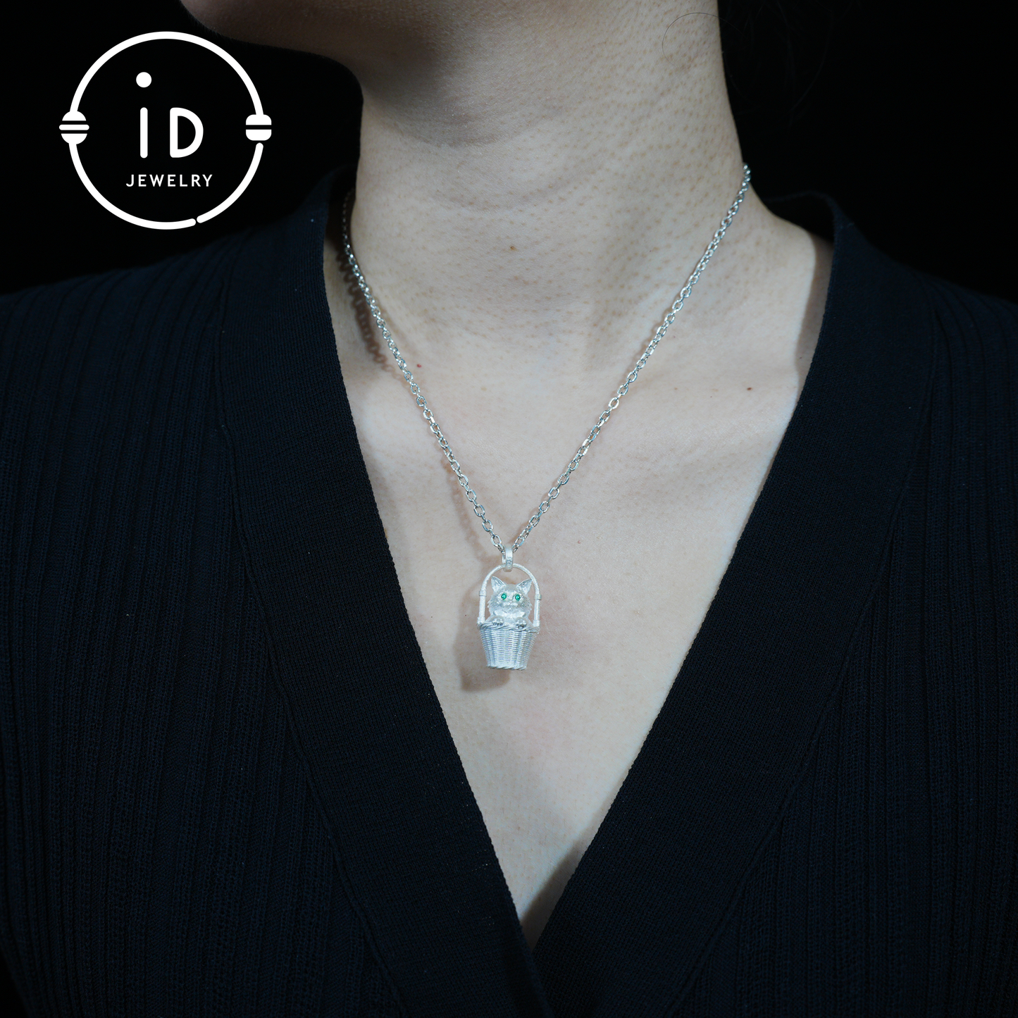 Handgefertigte Halskette mit Kätzchen-Anhänger aus 925er Silber | Grünäugige Wächterkatze | Glücks- und Trost-Talisman-Schmuck | Geschenk für Katzenliebhaber