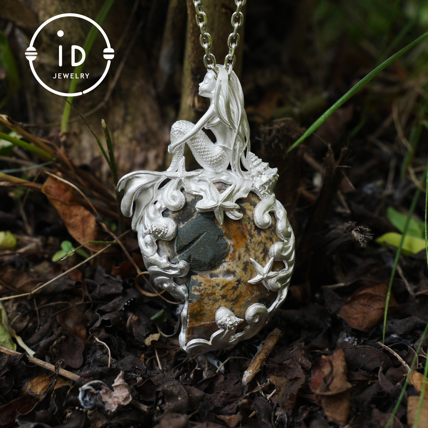 Meerjungfrau Muschel Fossil Anhänger, Handgefertigtes Meeresgöttin Amulett, Spiritueller Schutzschmuck, Mythisches Kunstdesign, Sirenenmeer Geschenk