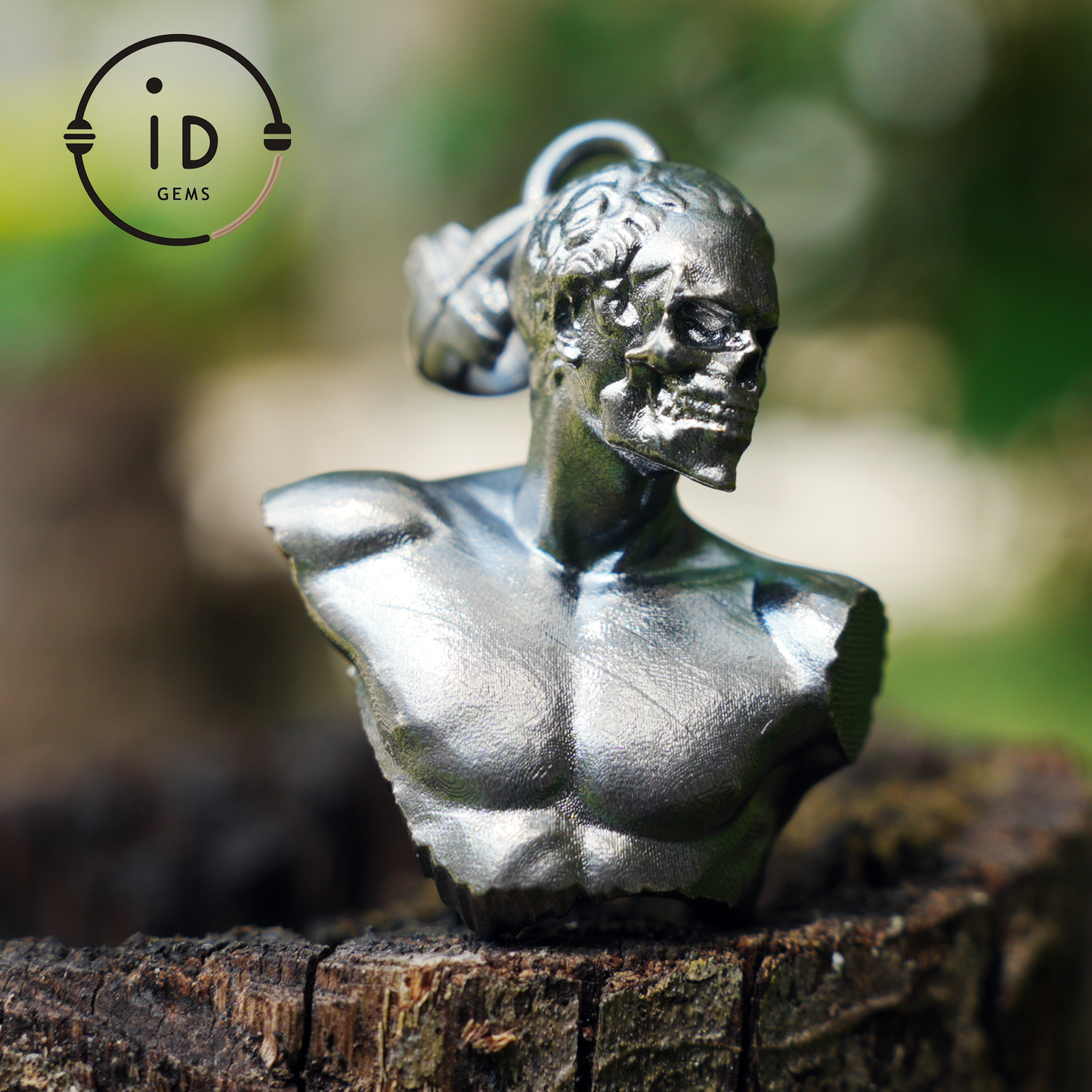 Heroic Courage Pendant - Silver Necklace with Green Zircon, Handcrafted Mythological Design, Strength & Resilience Symbol