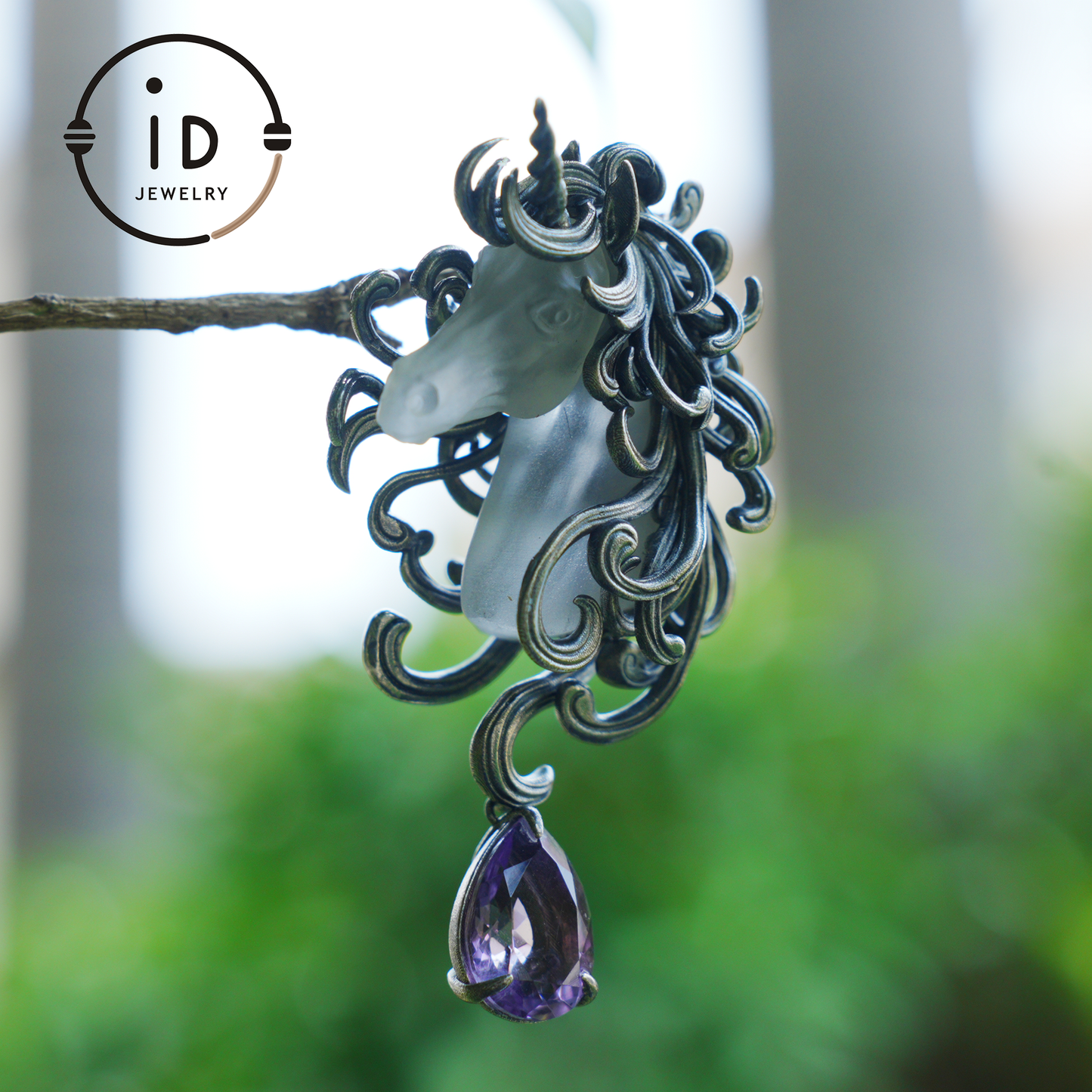 Einhorn-Totem-Halskette | Handgefertigtes 925er Sterlingsilber | Fantasy-/Gothic-Geschenk | Fein geschnitzte wallende Mähne | Couture Artisan Silberschmuck