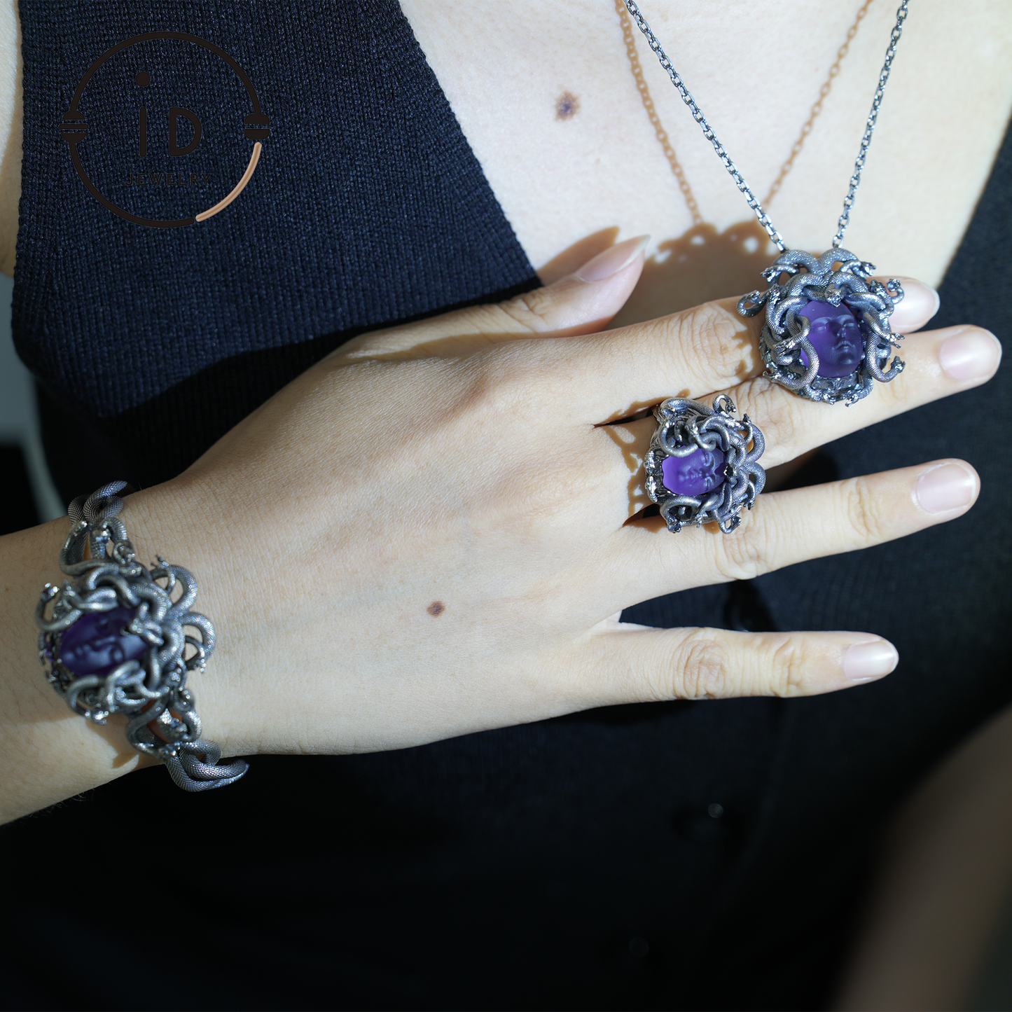 Medusa Pendant, 925 Sterling Silver, Handcrafted with Amethyst Crystal, Mythical Jewelry, Unique Gift