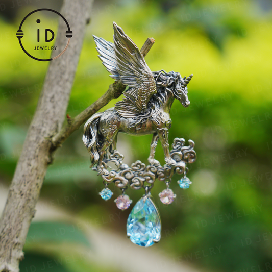 Handgeschnitzte Pegasus-Einhorn-Halskette | Symbol für Freiheit, Reinheit und Segen | Spirituelles Geschenk für Anhänger des magischen Sternzeichens