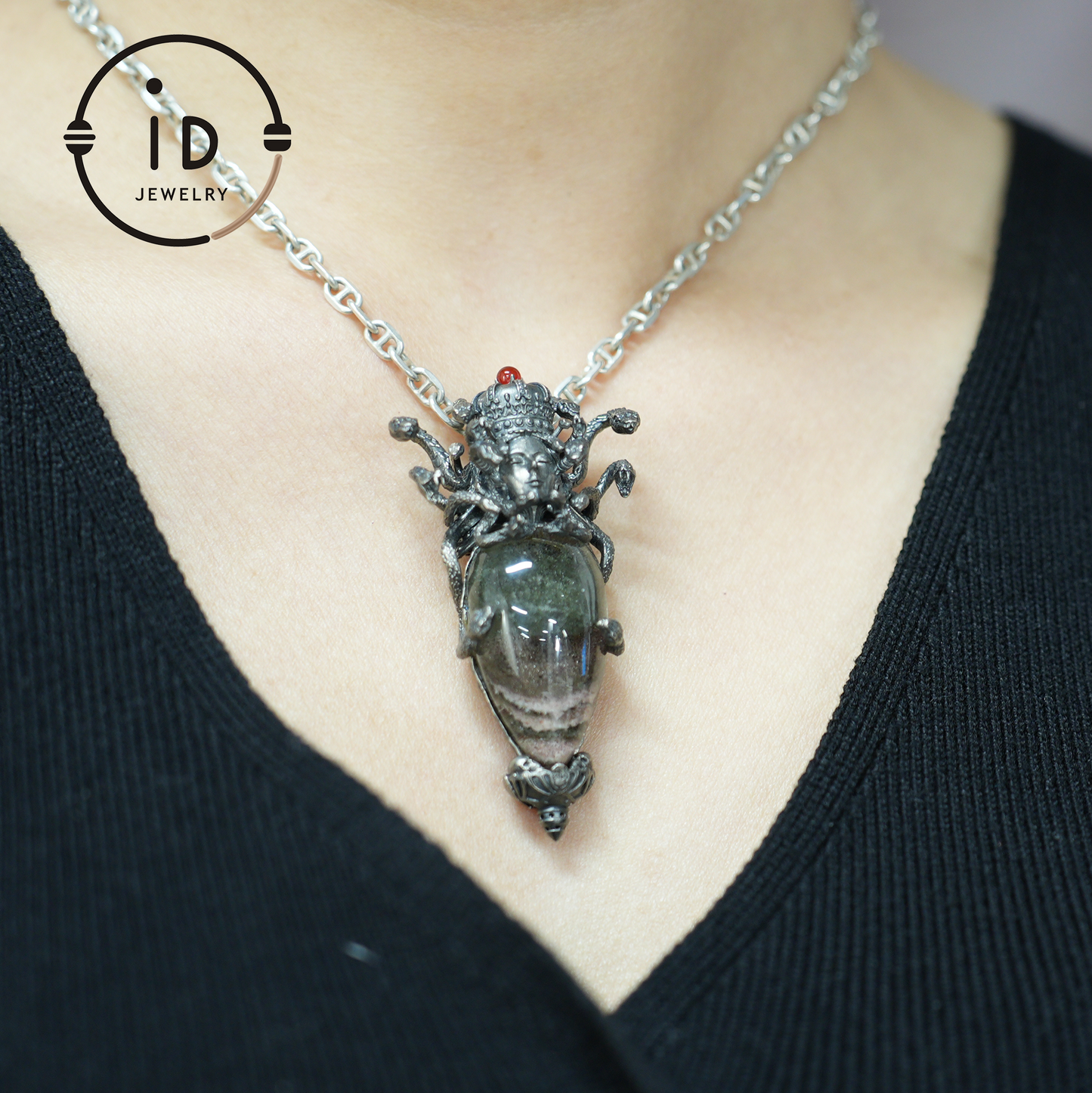 Medusa’s Gaze Pendant – 925 Sterling Silver, phantom quartz, Handcrafted Mythical Jewelry, Unique Statement Piece