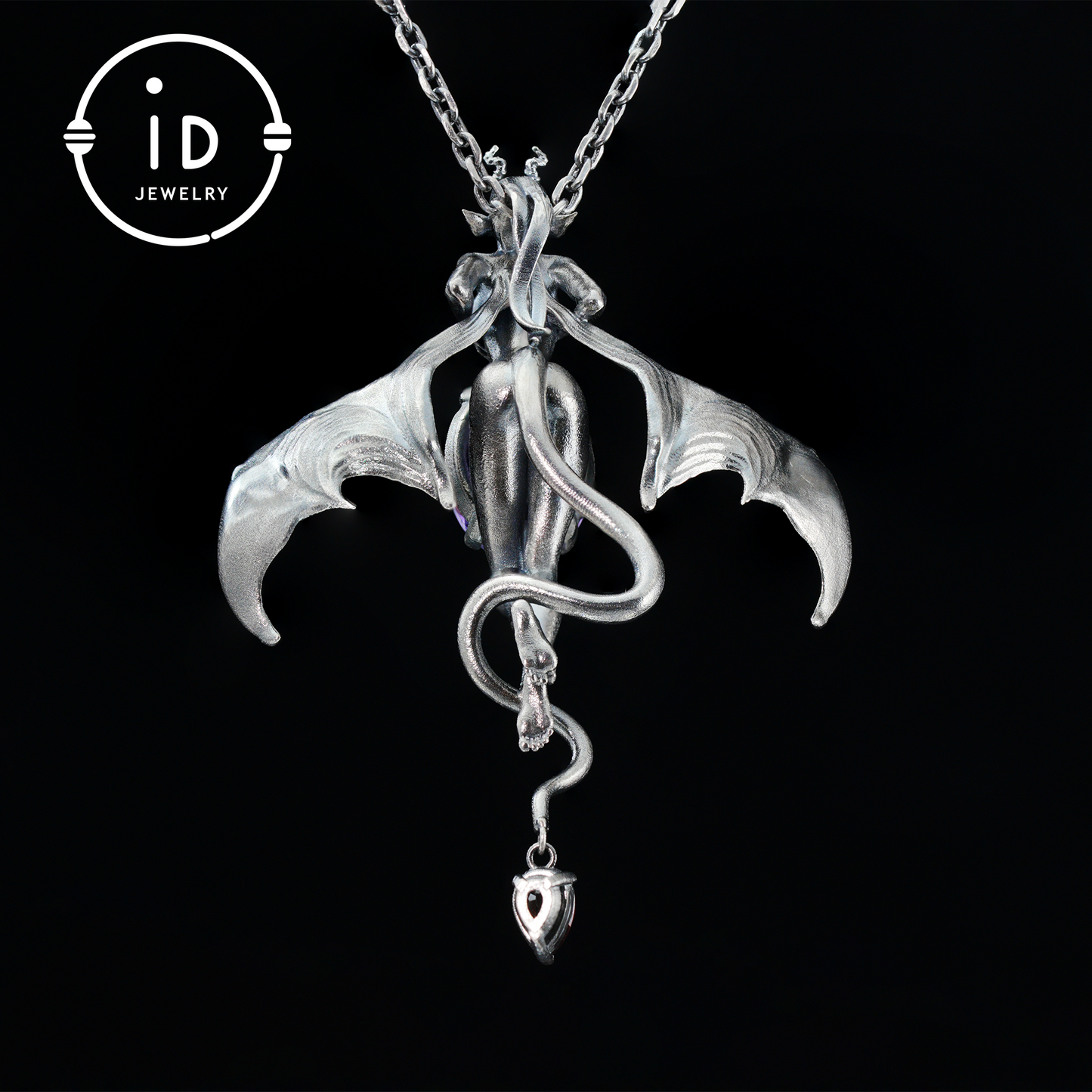 Handgefertigte Halskette mit Dämonenflügel-Anhänger aus Silber | Mystischer Banshee-Schmuck als Symbol für Stärke, Kraft und Mysterium | Einzigartiges Geschenk für Sie