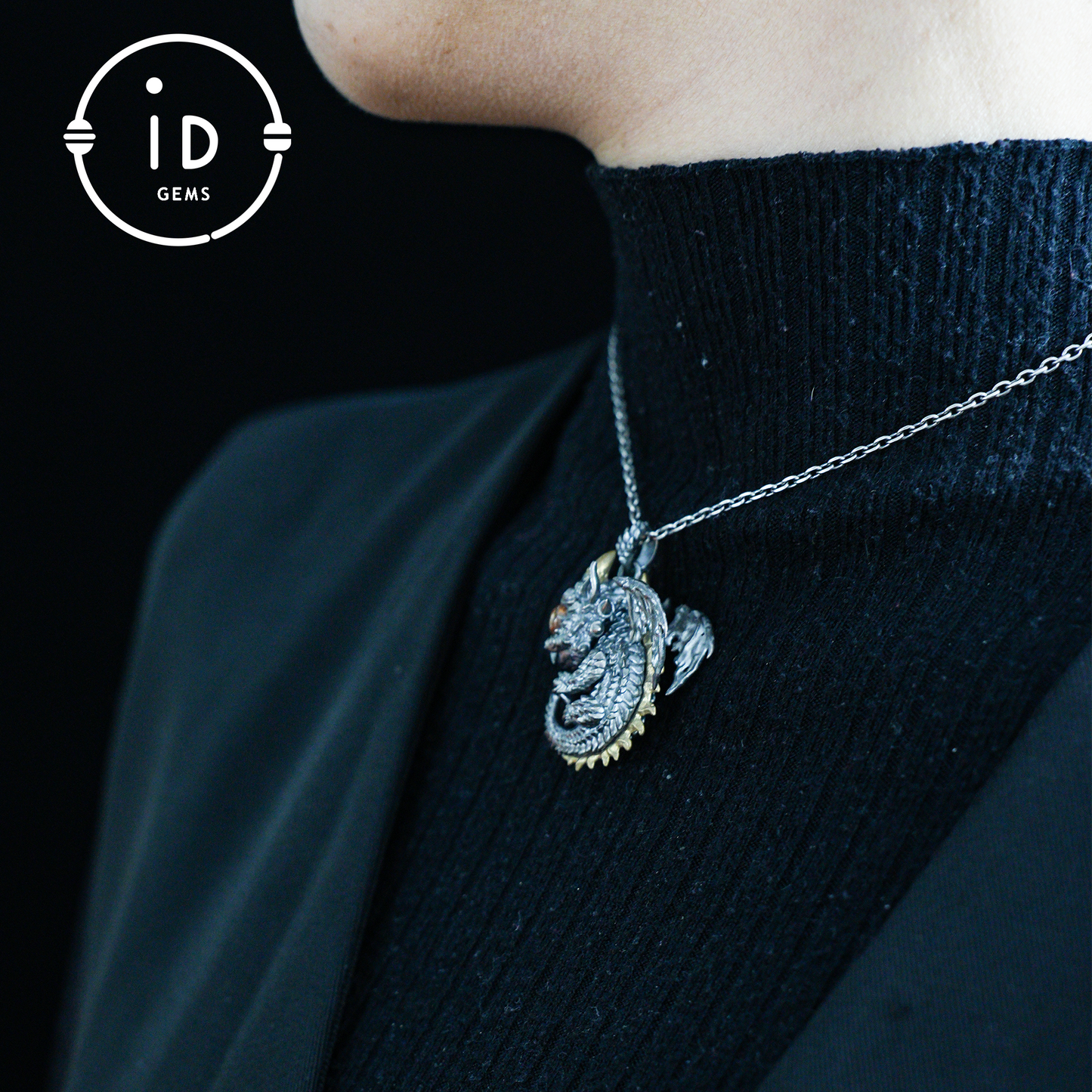Handgefertigter Drachenanhänger | Gotisches Silberamulett | Mystische Augen und Flügel | Fantasy-Schmuck