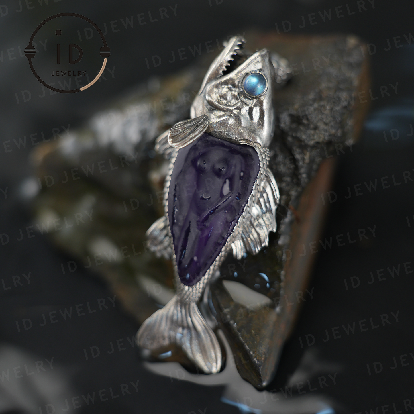 Mystischer Fischanhänger mit Amethyst & Labradorit – Künstlerischer Talismanschmuck, handgefertigtes Fantasy-Halskettengeschenk
