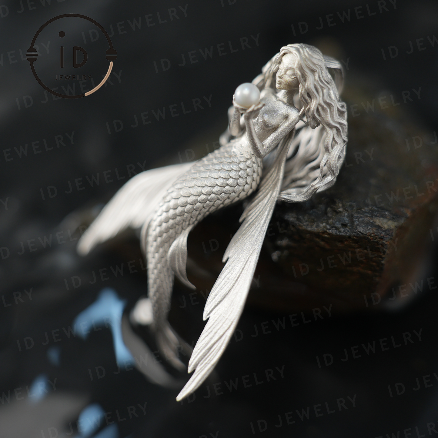 Perlenanhänger „Fliegendes Fischmädchen“ | Fantasy-Ozeanamulett als Geschenk | Symbol für Freiheit und Anmut | Handgefertigter Silberschmuck