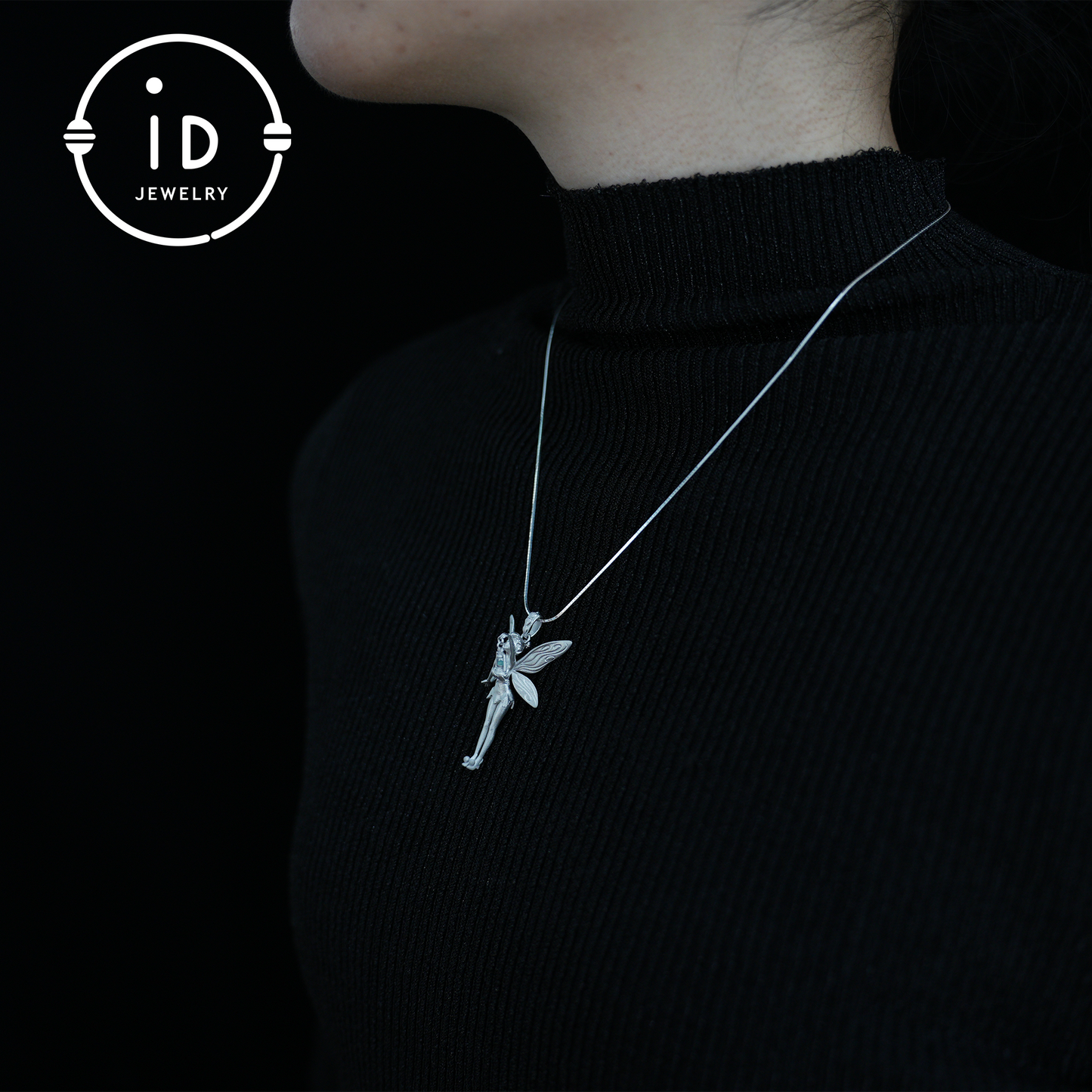 Mystischer Feenanhänger | Handgefertigter Silberschmuck | Magische Elfe mit Laterne | Fantasy-Feenkette | Eleganter Kristallanhänger