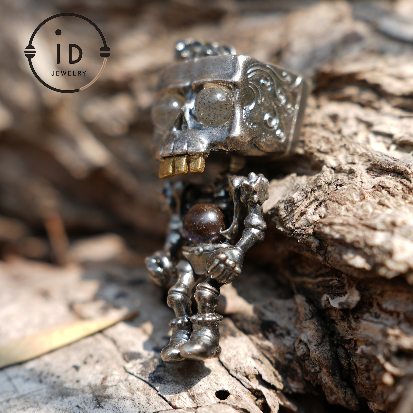 Mechanical Skull Pendant | S925 Silver with Labradorite | Unique Gothic Jewelry