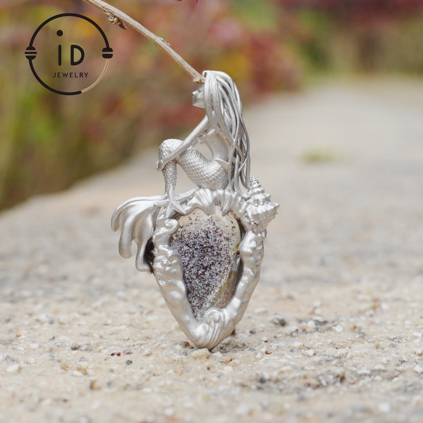 Meerjungfrau Muschel Fossil Anhänger, Handgefertigtes Meeresgöttin Amulett, Spiritueller Schutzschmuck, Mythisches Kunstdesign, Sirenenmeer Geschenk