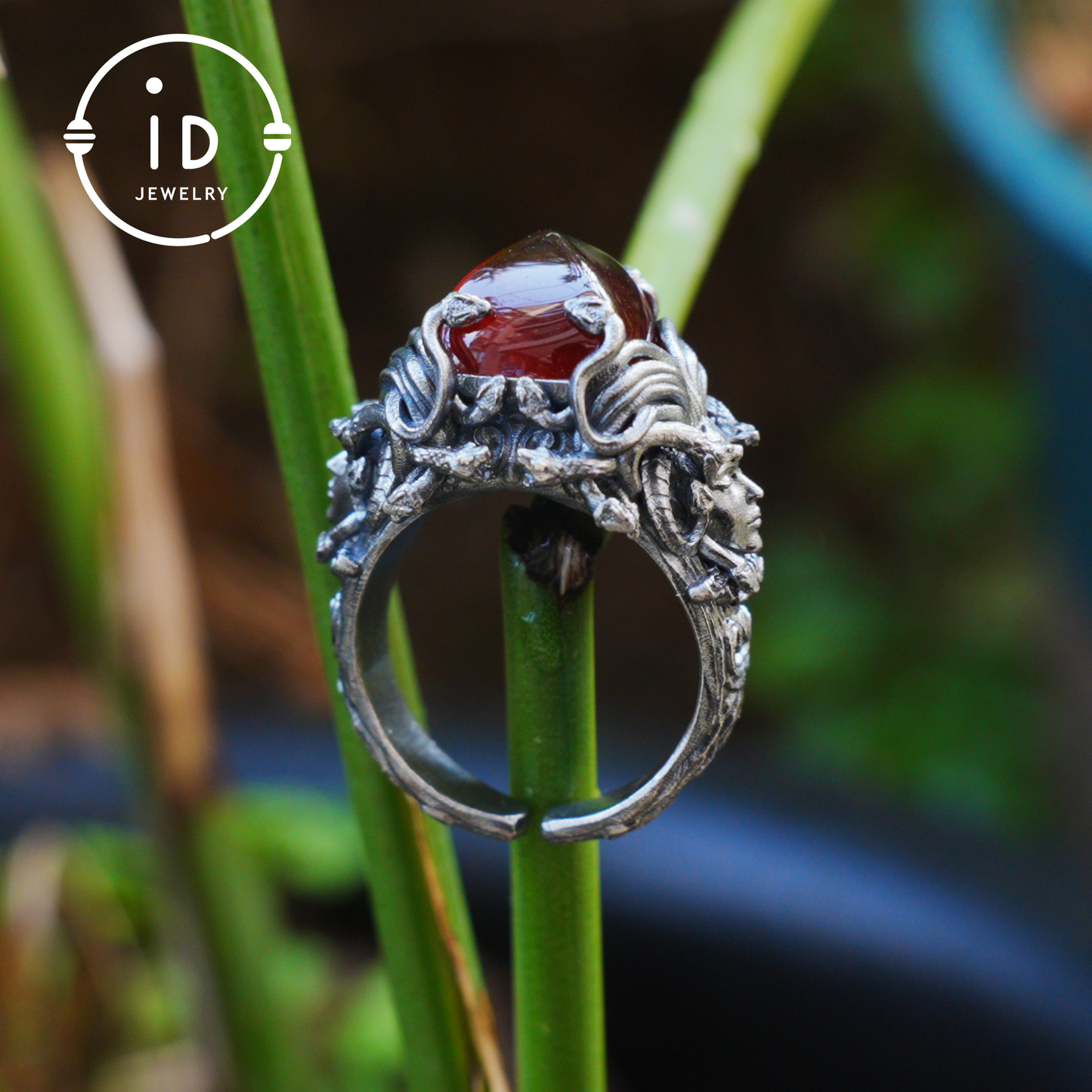 Handgefertigter Gothic Ring | Mystischer Schmuck mit Achat | Barockstil 