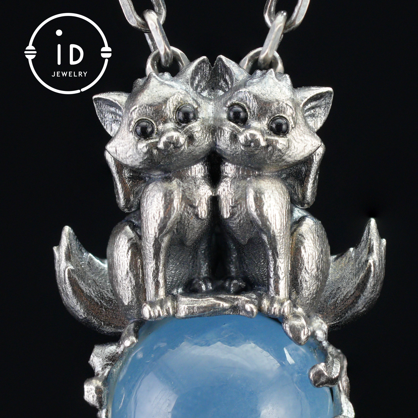 Fuchs-Totem-Anhänger mit Aquamarin – Fantasy-Tier-Amulett-Halskette, handgefertigter Geisterschmuck, Zwillingswächter-Design