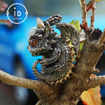 Handgefertigter Drachenanhänger | Gotisches Silberamulett | Mystische Augen und Flügel | Fantasy-Schmuck 