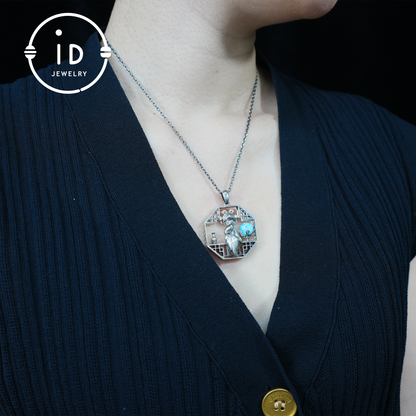 Handgefertigter achteckiger Anhänger mit Aussparung | Natürlicher Larimar-Kugel-Akzent | Retro-inspiriertes geometrisches Statement-Geschenk für kreative Seelen