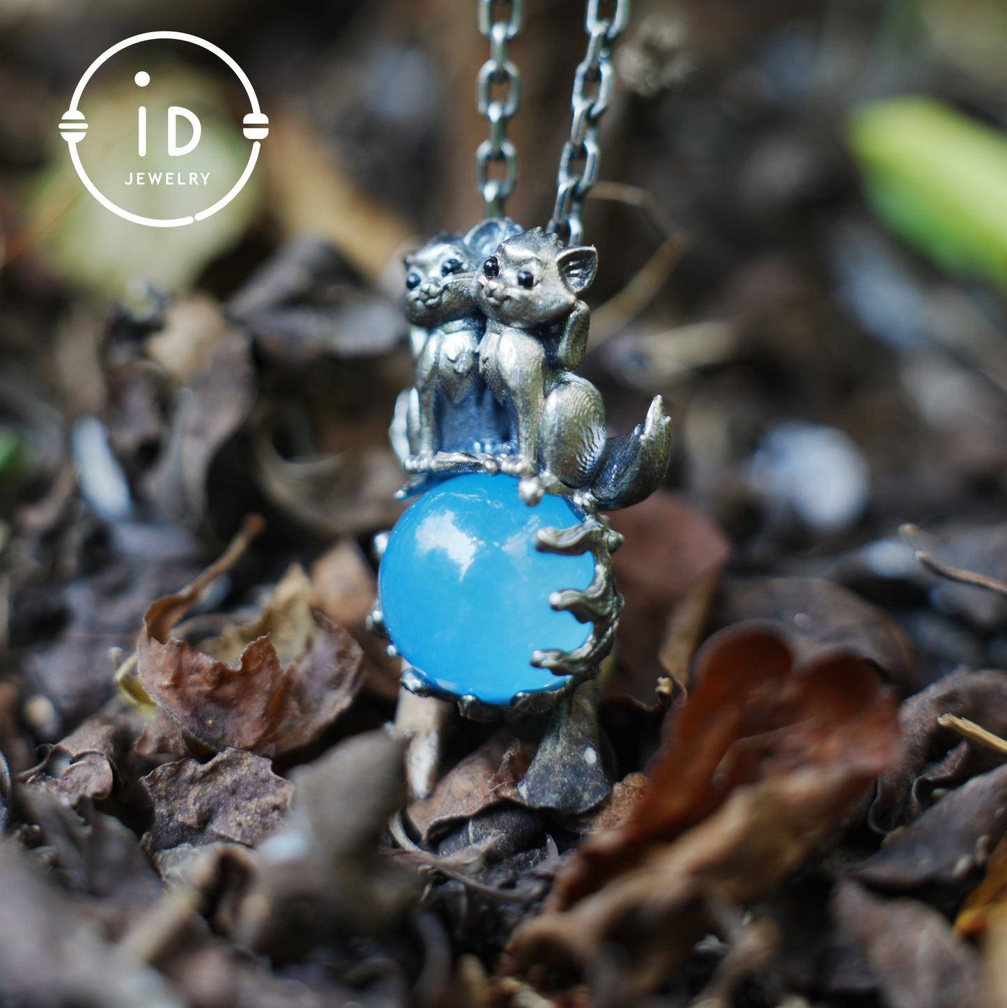 Fuchs-Totem-Anhänger mit Aquamarin – Fantasy-Tier-Amulett-Halskette, handgefertigter Geisterschmuck, Zwillingswächter-Design