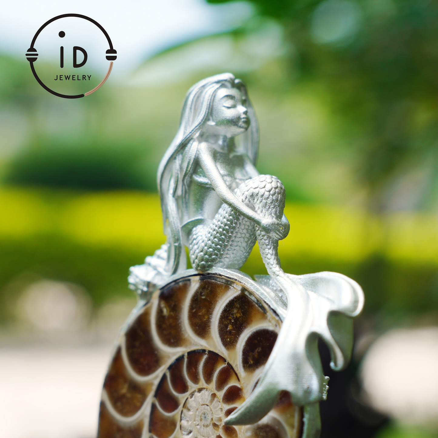 Meerjungfrau Muschel Fossil Anhänger, Handgefertigtes Meeresgöttin Amulett, Spiritueller Schutzschmuck, Mythisches Kunstdesign, Sirenenmeer Geschenk