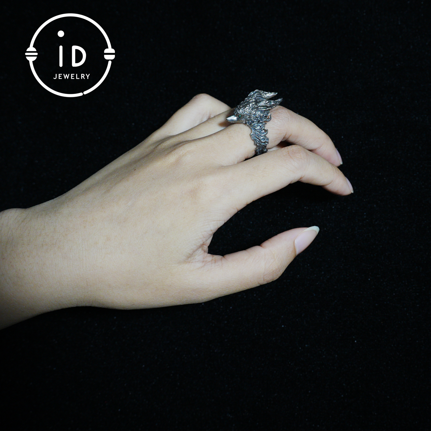 Fuchs Totem Ring mit grünen Zirkonaugen, Waldwächter Amulett, handgefertigter Tierschmuck, Mythisches Schutzsymbol