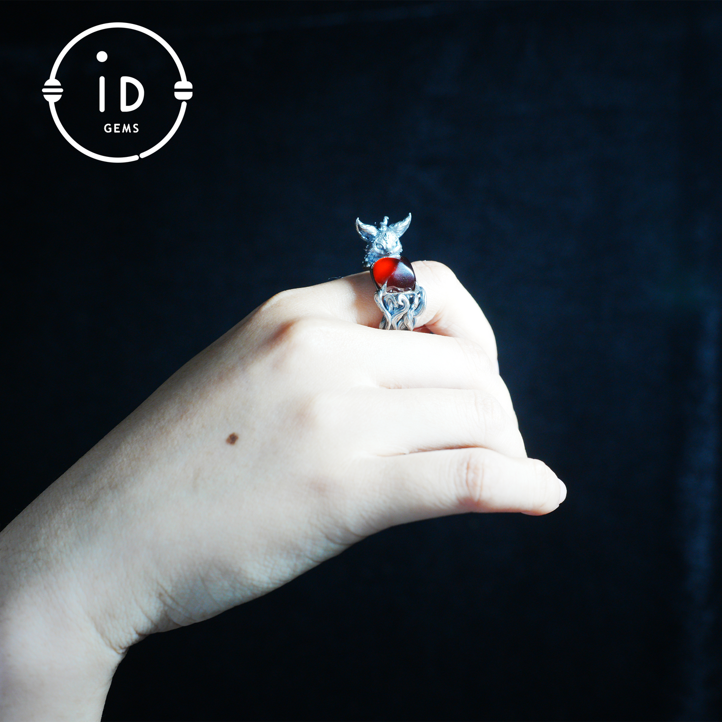 Fox Ring Garnet Protection Talisman | Fantasy Animal Jewelry | Handmade Nature Spirit Ring | Woodland Amulet for Inner Desire