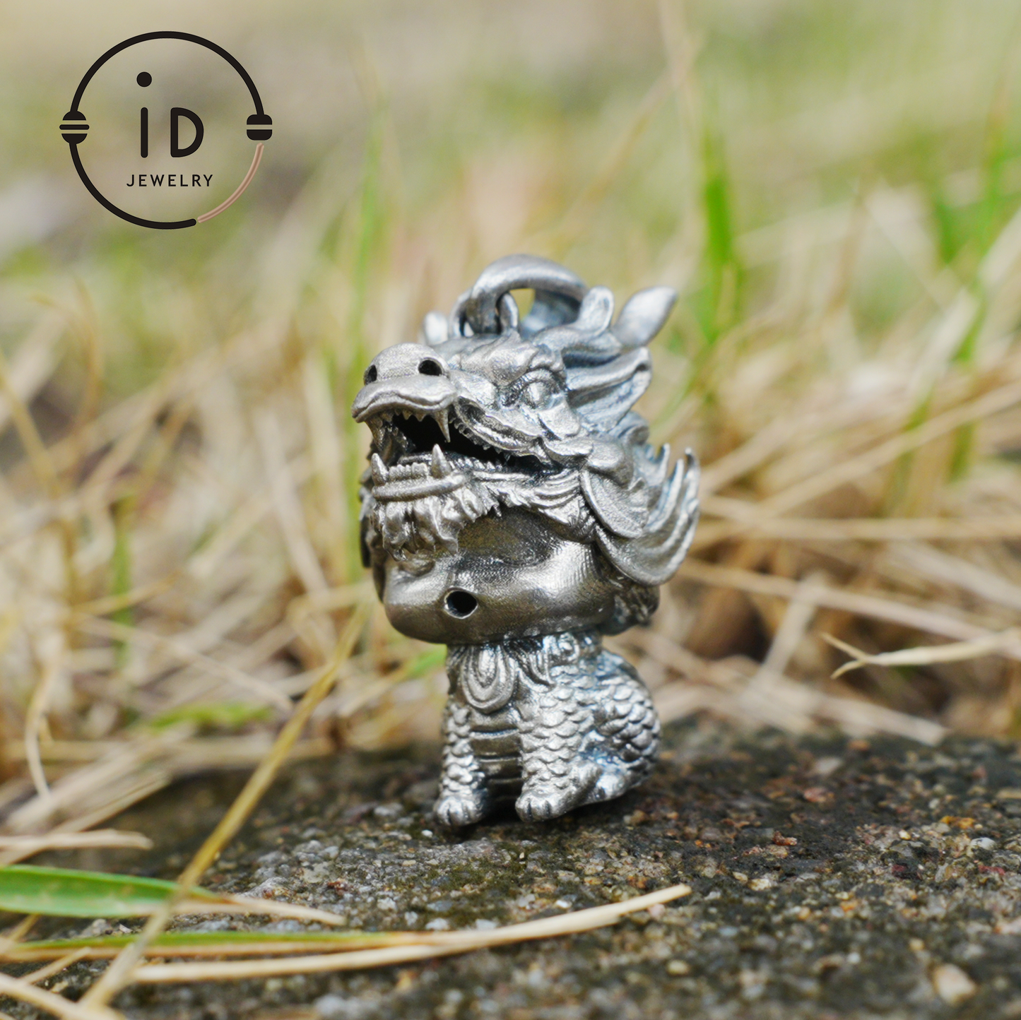 Drachenwächter Anhänger, Handgefertigtes Totem Amulett, Fantasy Spirit Kreatur Schmuck, Mythisches Tier Design, Schutzanhänger Geschenk