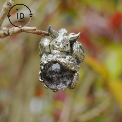 Mystischer Fuchs Anhänger mit Phantomquarz, handgefertigtes Schutzamulett, Fantasy Tierschmuck, Verzauberte Spirit Totem Halskette