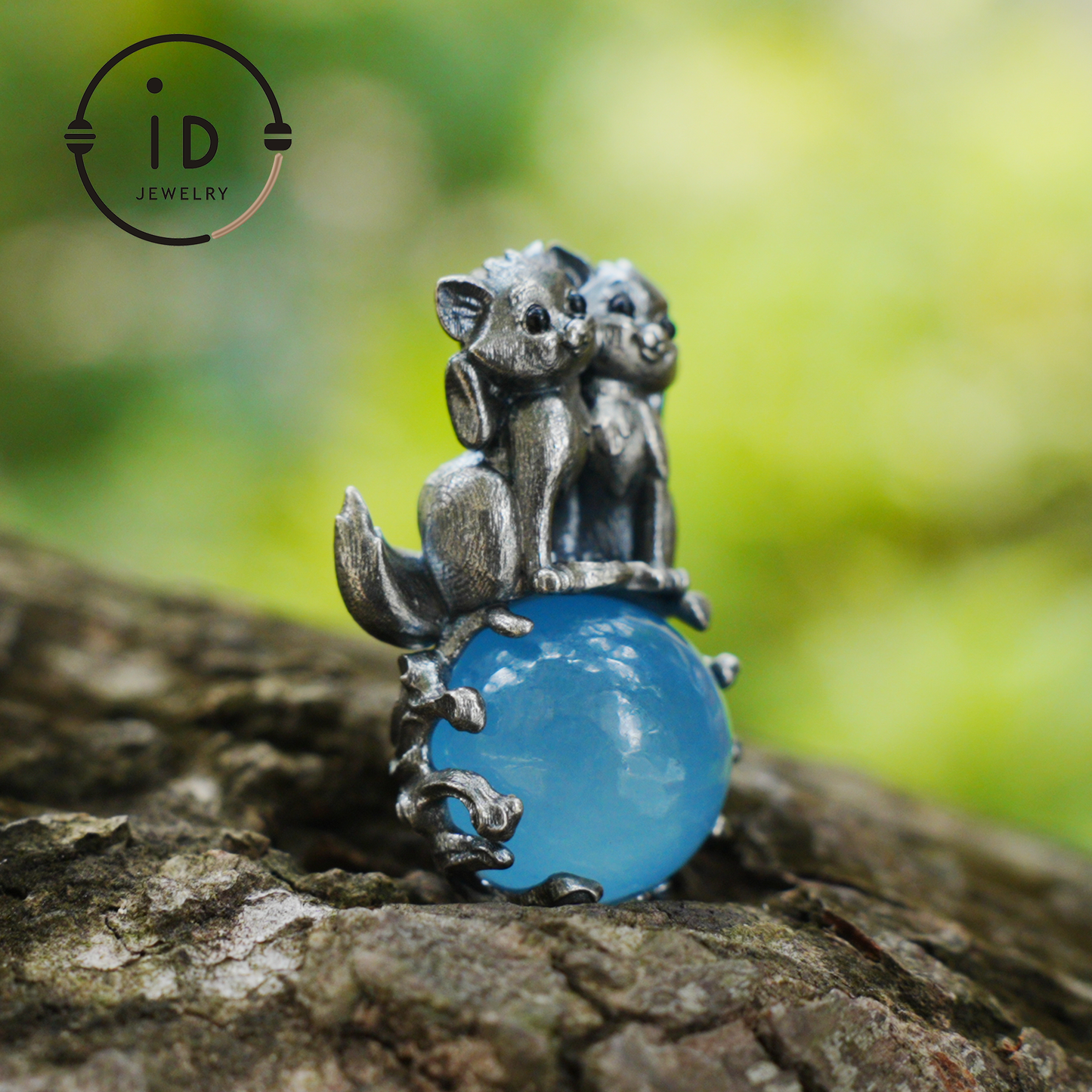 Fuchs-Totem-Anhänger mit Aquamarin – Fantasy-Tier-Amulett-Halskette, handgefertigter Geisterschmuck, Zwillingswächter-Design