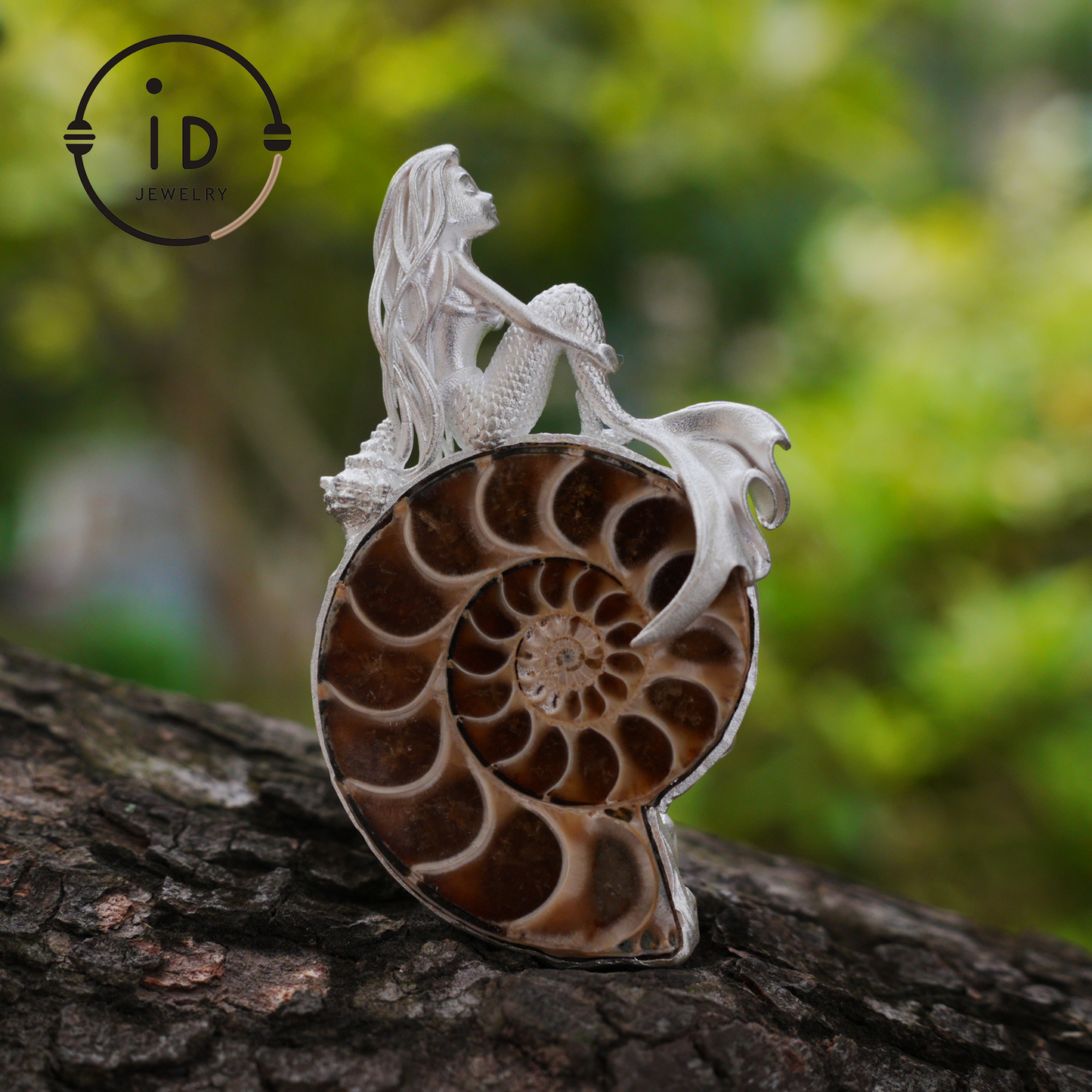 Meerjungfrau Muschel Fossil Anhänger, Handgefertigtes Meeresgöttin Amulett, Spiritueller Schutzschmuck, Mythisches Kunstdesign, Sirenenmeer Geschenk