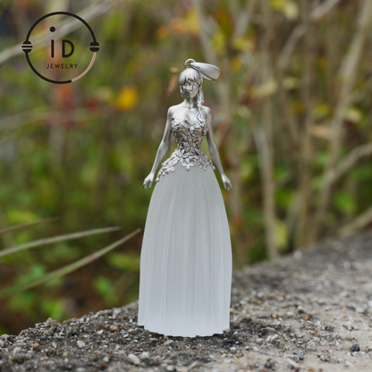 White quartz pendant of promise – A spiritual gift for her – Symbol of peace, strength & devotion – Handcrafted in 925 sterling silver