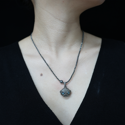 Handgefertigter Muschelanhänger – 925er Sterlingsilber mit Labradorit und Ozeanjaspis – Schlüssel zum Unterbewusstsein – Spirituelles Schutzgeschenk 