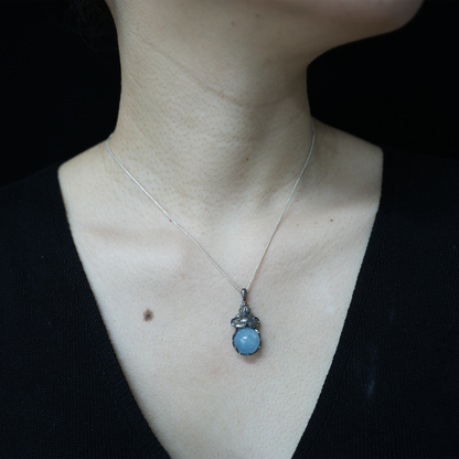 Capybara-Anhänger-Halskette · Zen-Tiertotem · Symbol für inneren Frieden · Geschenk für Meditationsliebhaber 