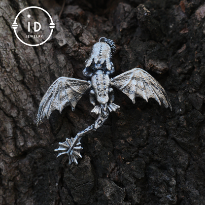 Fantasy-Drachen-Anhänger mit Emaille-Finish, handgefertigter, zahnloser Schmuck, einzigartiges Geschenk für Drachenzähmen leicht gemacht-Fans 