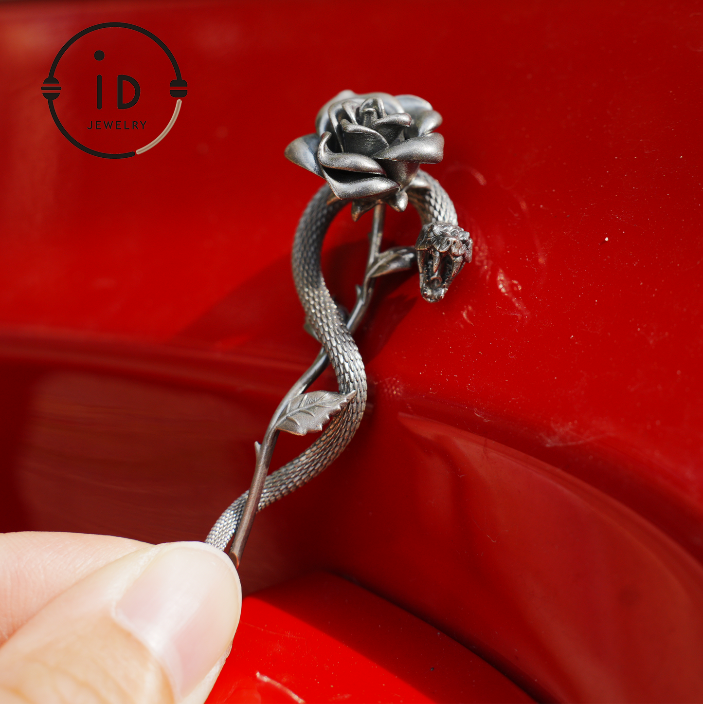 Heart Shaped Garnet Snake Pendant in 925 Sterling Silver with Rose Design, Gothic Vintage Style, Gift for Her, Dark Symbolic Jewelry