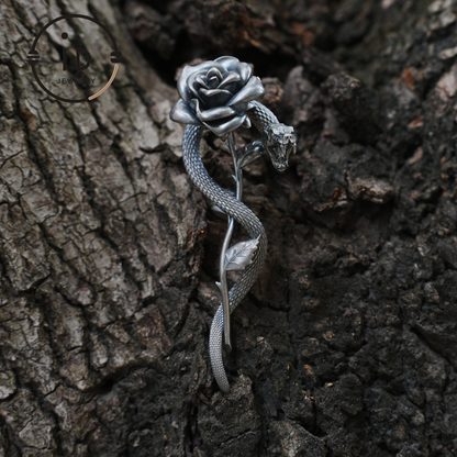 Heart Shaped Garnet Snake Pendant in 925 Sterling Silver with Rose Design, Gothic Vintage Style, Gift for Her, Dark Symbolic Jewelry