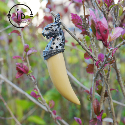 Pendant with tiger tooth design made of gold jade and 925 silver, handmade gothic talisman for men, Christmas gift idea