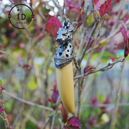 Pendant with tiger tooth design made of gold jade and 925 silver, handmade gothic talisman for men, Christmas gift idea