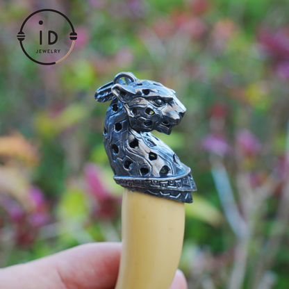 Pendant with tiger tooth design made of gold jade and 925 silver, handmade gothic talisman for men, Christmas gift idea