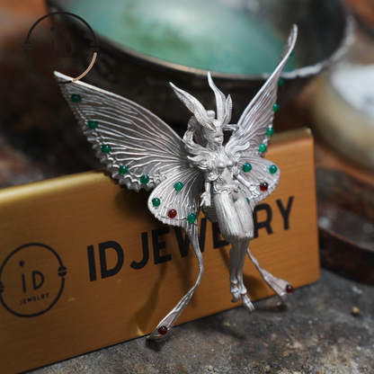 Handcrafted pendant with chrysoprase and red agate, matte 925 silver, gothic figurative design, mystical style, gift for her