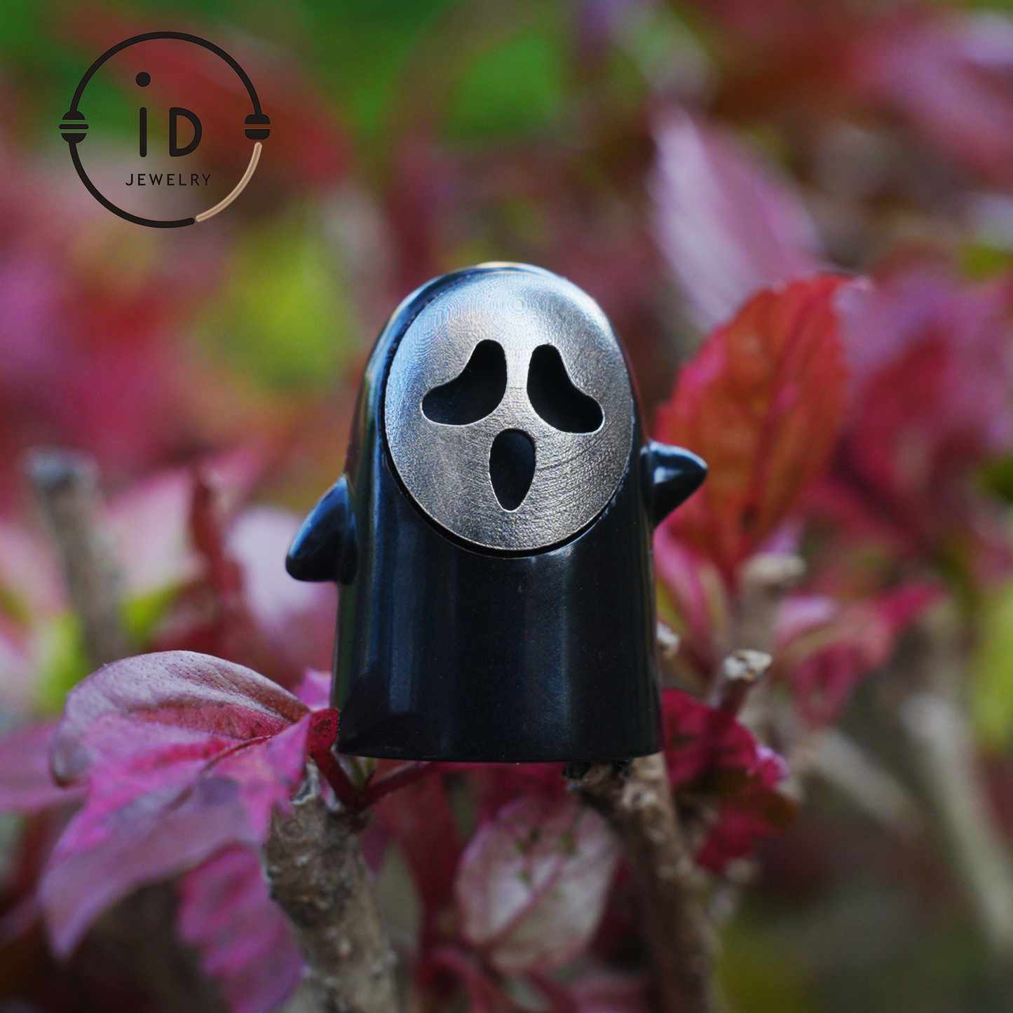 Lion Pendant in 925 Sterling Silver with Black Jade, Hand-Carved Totem-Style Necklace, Symbolic Gift in Mystical Fairytale Design