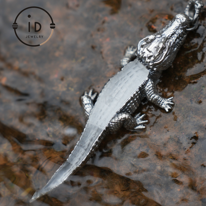 Handgefertigter Krokodilanhänger | Tiermotivschmuck-Geschenk | WildlifeStyle-Brosche | Handgefertigter 925er Silberschmuck