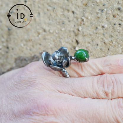 Adjustable silver ring with green jade cabochon, 925 sterling silver, gothic totem style, statement jewelry, gift for her