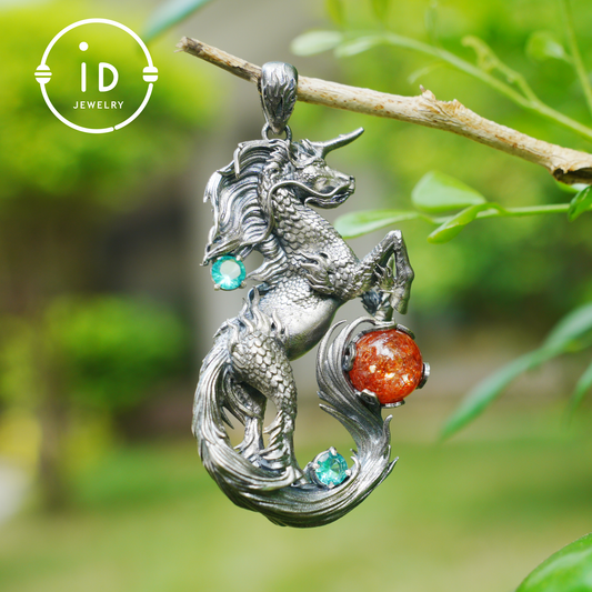 Hand-carved Fantasy Unicorn Necklace｜Wave-motif Unicorn Necklace｜Unicorn Motif Pendant｜Vintage-craft Handmade Gift