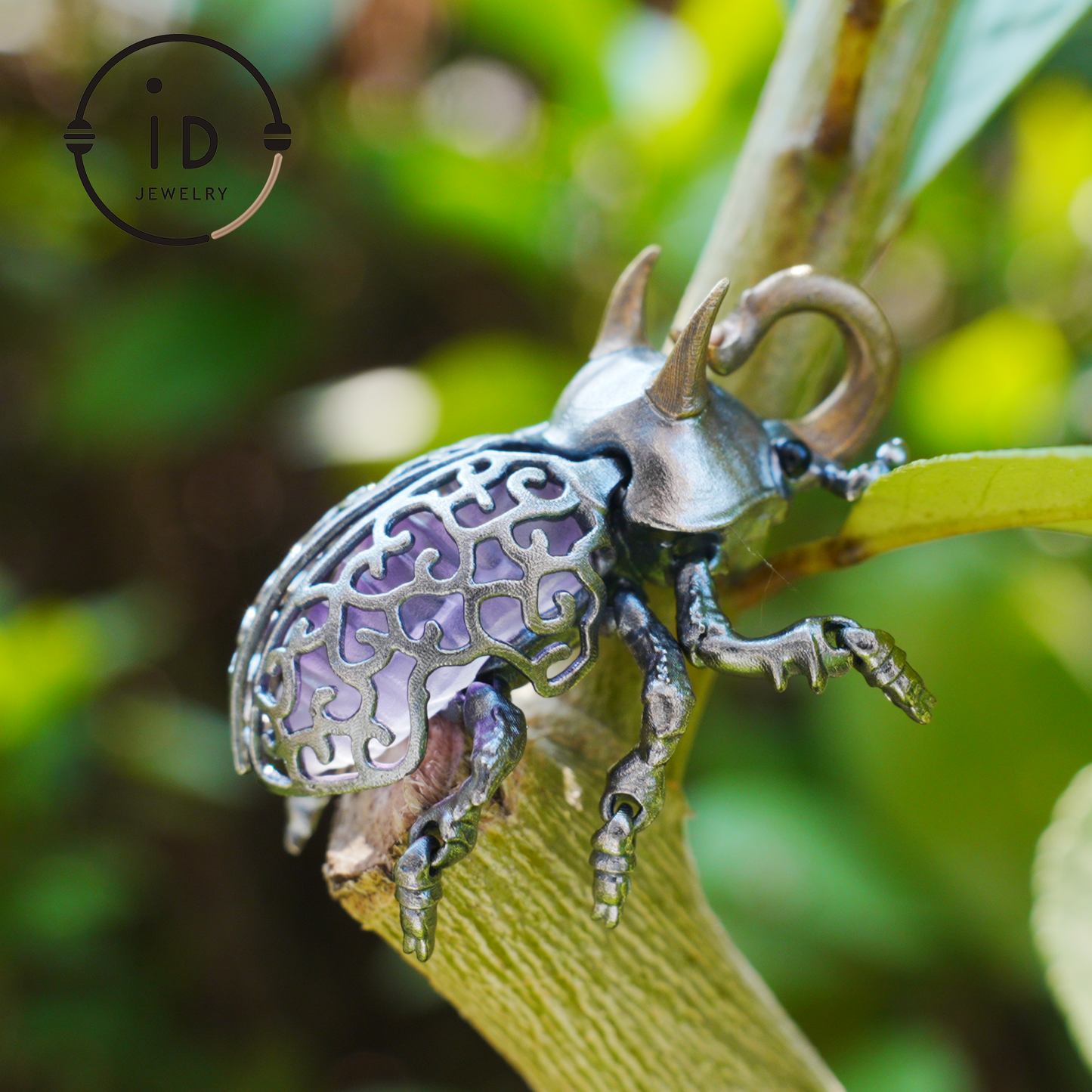 Gothic Amethyst Pendant with Movable Wings and Legs, Insect Jewelry in 925 Silver, Vintage Totem Necklace Gift for Her