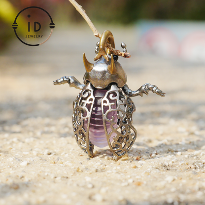 Gothic Amethyst Pendant with Movable Wings and Legs, Insect Jewelry in 925 Silver, Vintage Totem Necklace Gift for Her