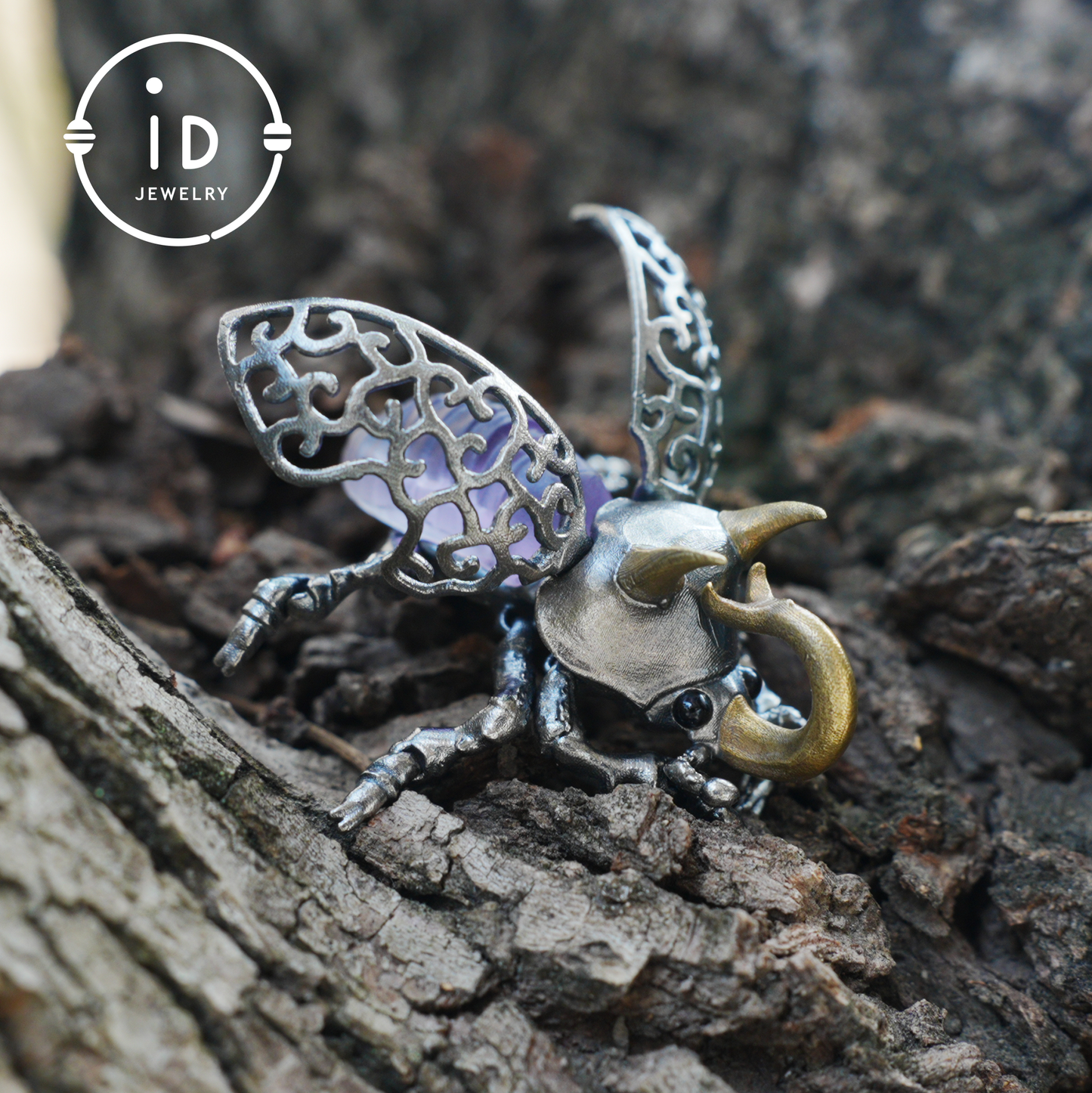 Gothic Amethyst Pendant with Movable Wings and Legs, Insect Jewelry in 925 Silver, Vintage Totem Necklace Gift for Her