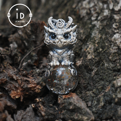 Totem Pendant with Phantom Quartz and Black Agate in 925 Silver, Handmade Fantasy Animal Jewelry in Gothic Vintage Style, Gift for Her