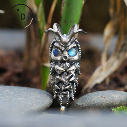 Labradorite Pendant in Silver Insect Form, Handmade Talisman with Movable Body, Gothic Jewelry Gift for Men