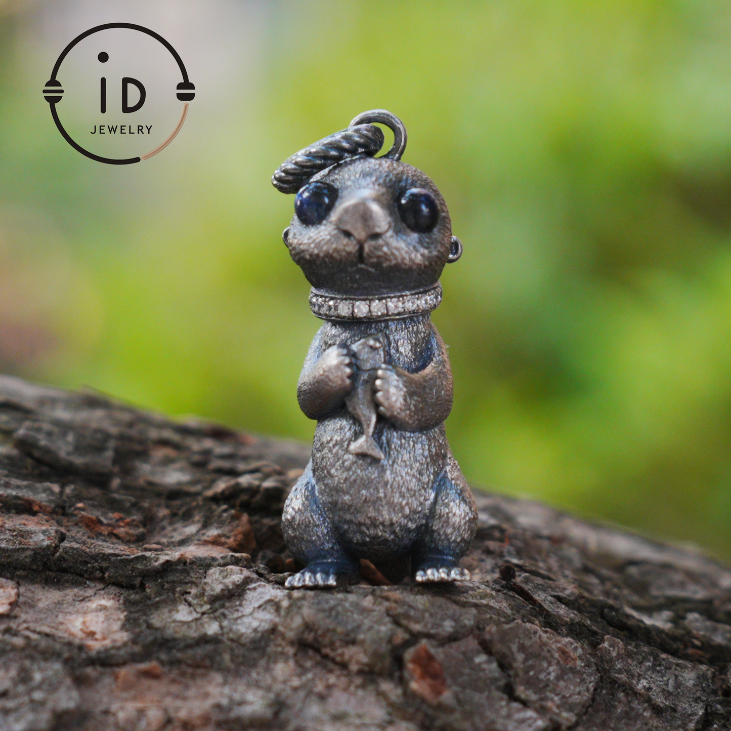 Gothic animal pendant with labradorite and zirconia in 925 silver, handmade vintage necklace in fairytale style, gift for her