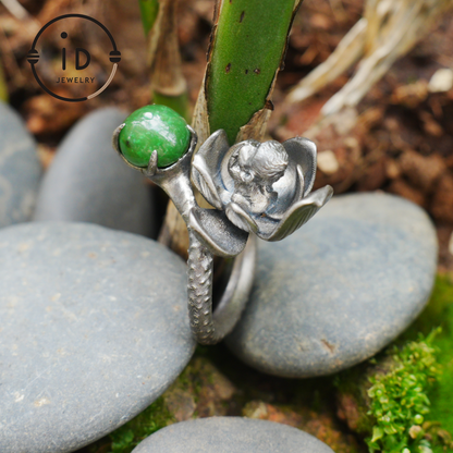 Adjustable silver ring with green jade cabochon, 925 sterling silver, gothic totem style, statement jewelry, gift for her