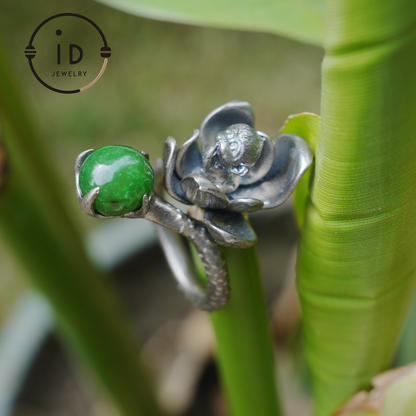 Adjustable silver ring with green jade cabochon, 925 sterling silver, gothic totem style, statement jewelry, gift for her